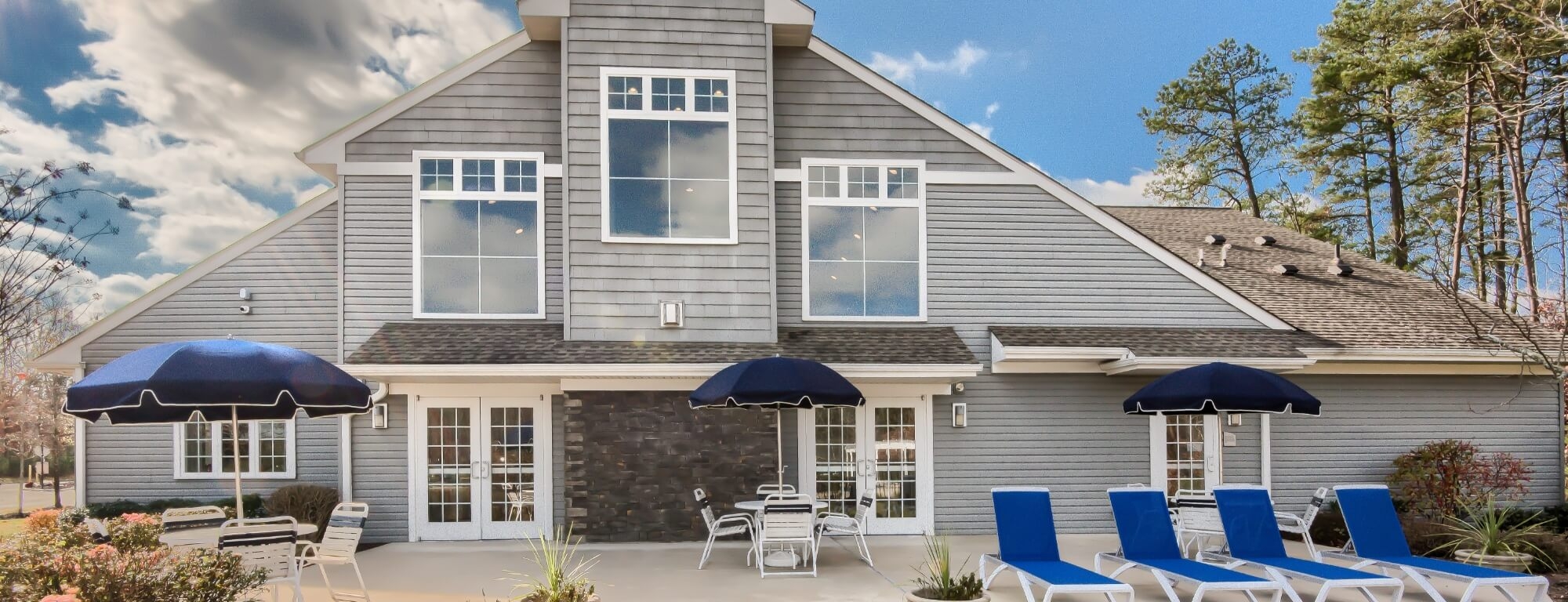 MODULE Gallery Slider Taylor Woods Apartments